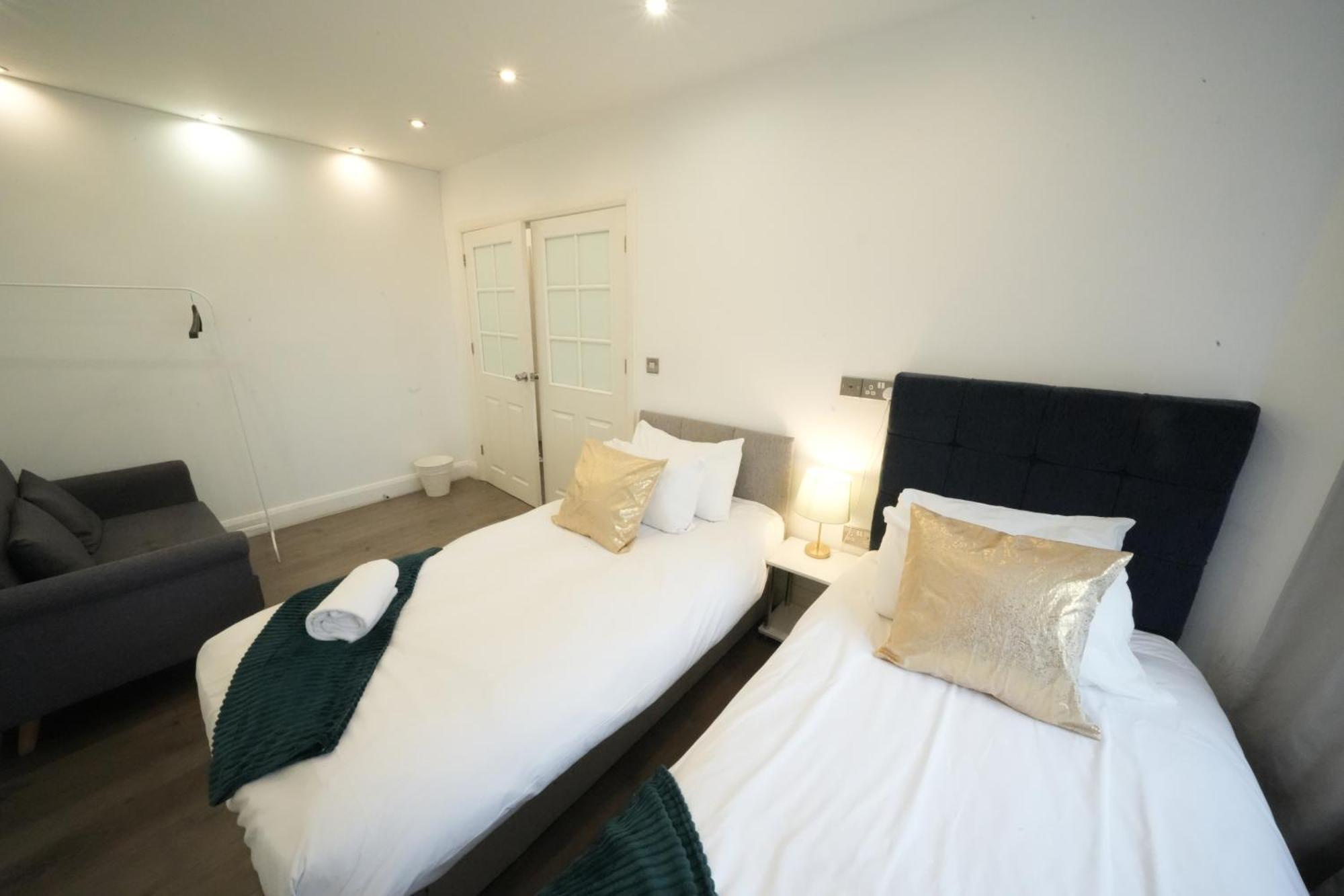 The Hatton Rooms Harlington  Exterior foto