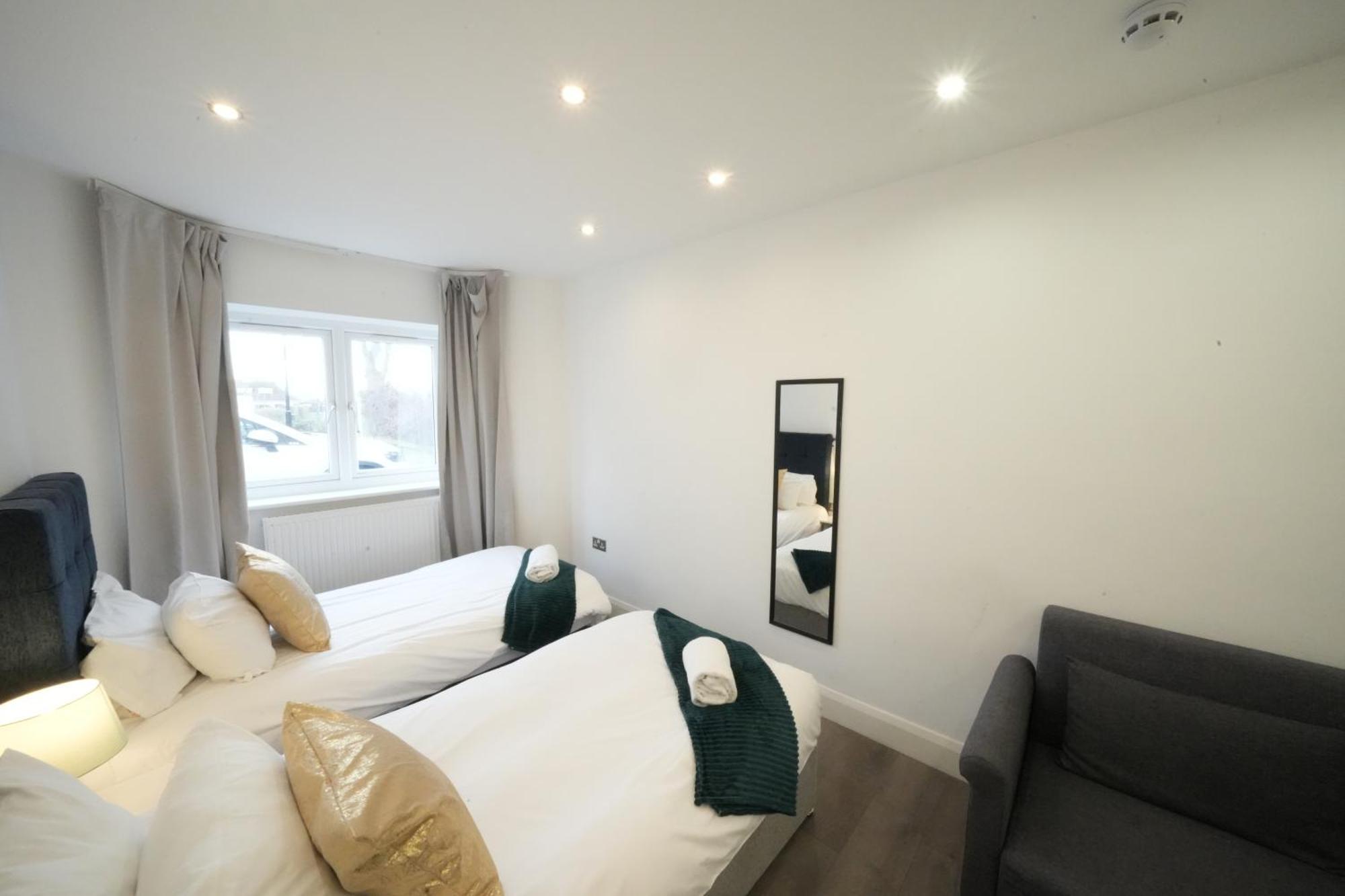 The Hatton Rooms Harlington  Exterior foto